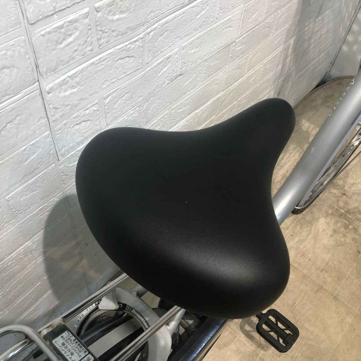 中古電動自転車 ブリヂストン アシスタ シルバー 26インチ YB007