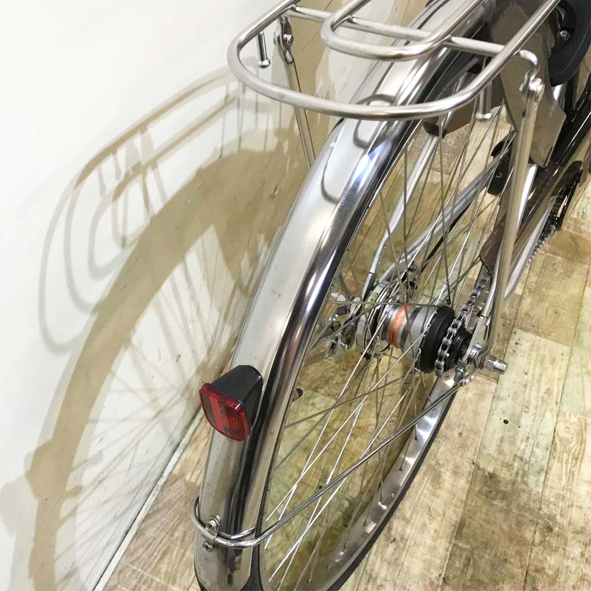 パナソニック ビビ タフネス シルバー 27インチ  KA018【中古車】