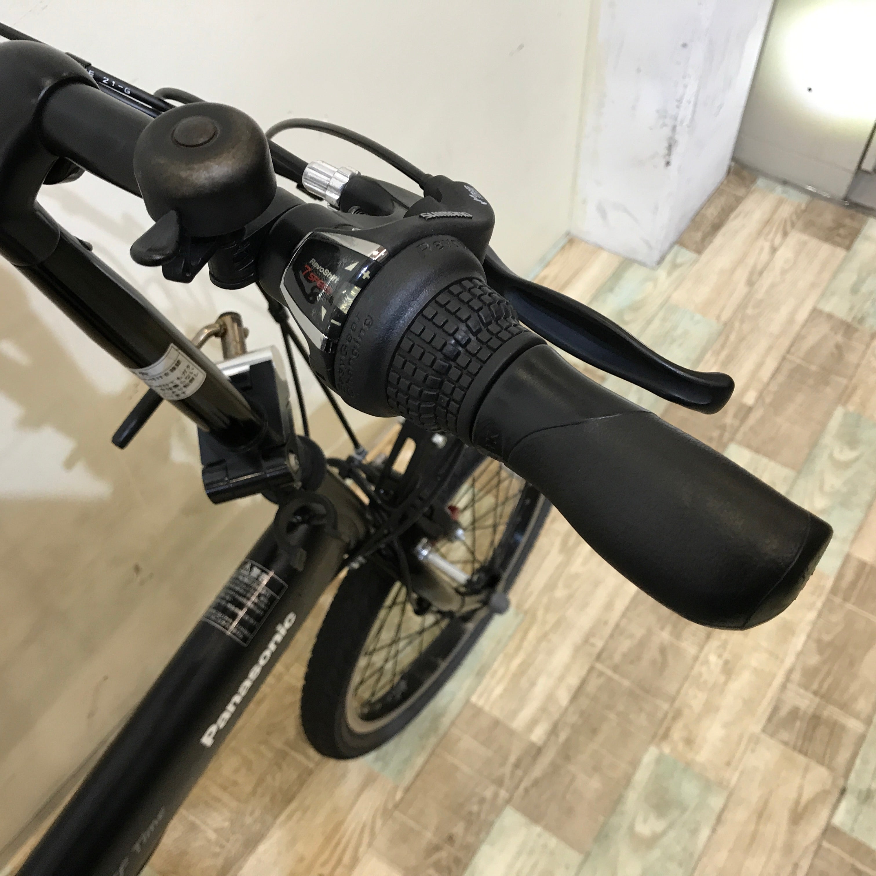 折りたたみ パナソニック オフタイム ブラック 前18×後20インチ KV105