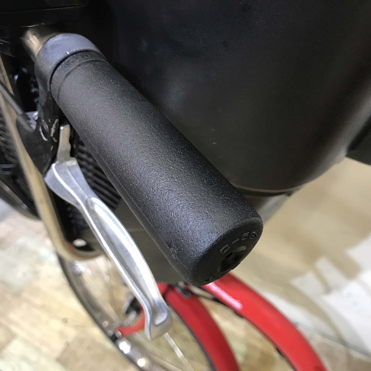 パナソニック ギュット ミニ レッド 20インチ KA020【中古車】