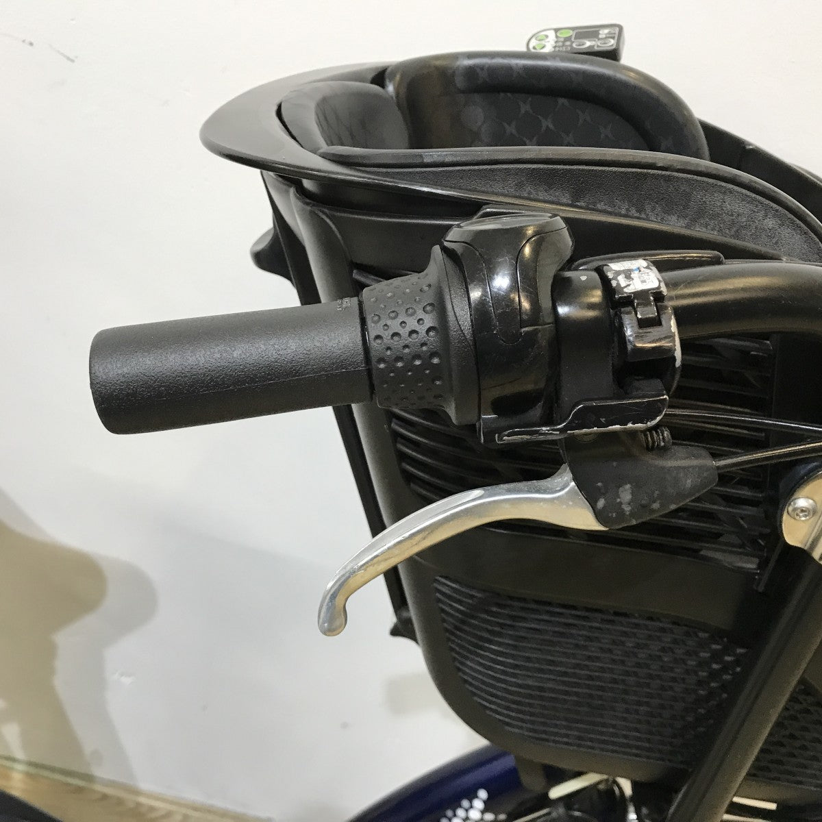 ブリヂストン アンジェリーノe ネイビー 22×26インチ KJ120 【中古車】