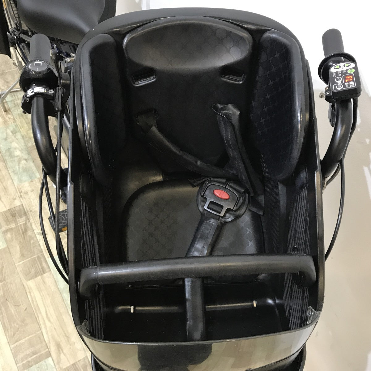 中古電動自転車 ブリヂストン アンジェリーノe ネイビー 22×26インチ KJ120