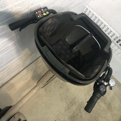 ブリヂストン ビッケポーラーe ベージュ 20インチ YG051 【中古車】