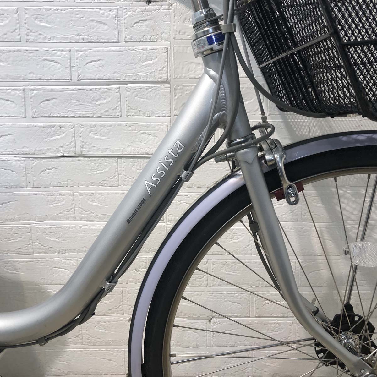 中古電動自転車 新品バッテリー ブリヂストン アシスタ シルバー 26インチ YB011  
