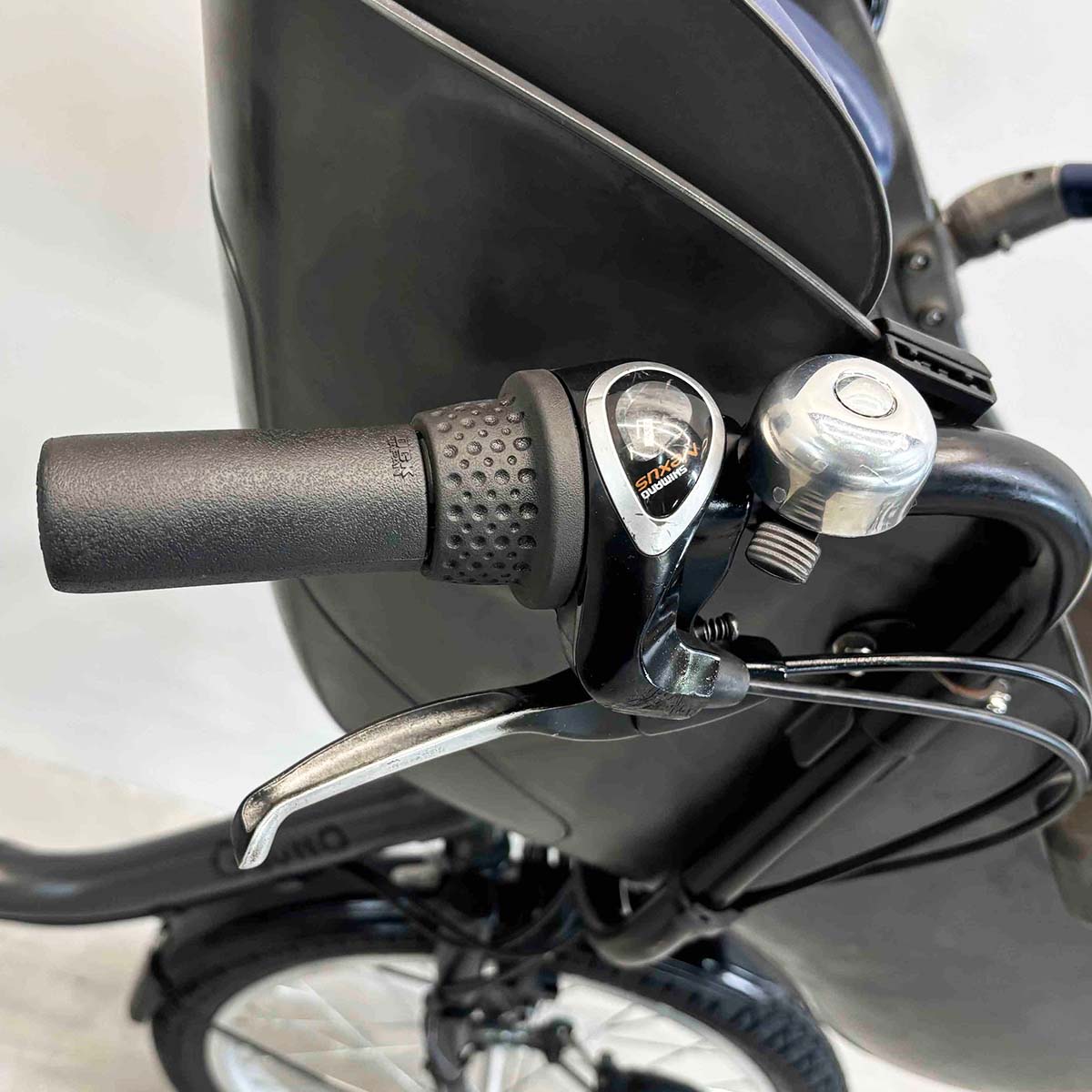 パナソニック ギュットクルームDX グレー 20インチ YJ073 【中古車】