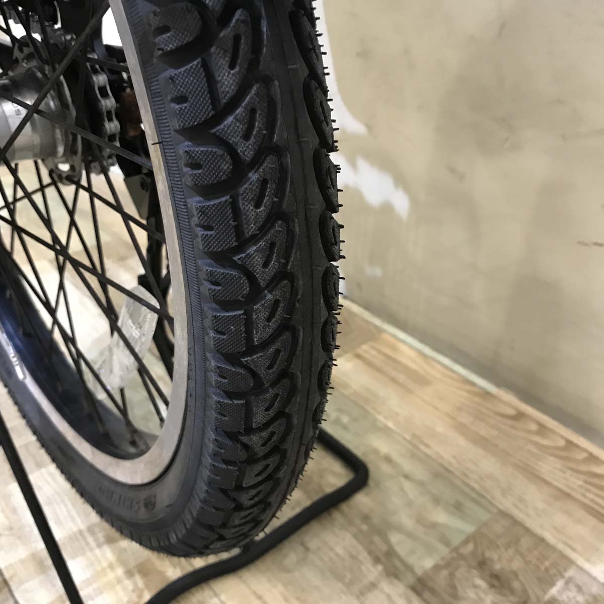 パナソニック ギュット アニーズ DX ネイビー 20インチ KA023【中古車】