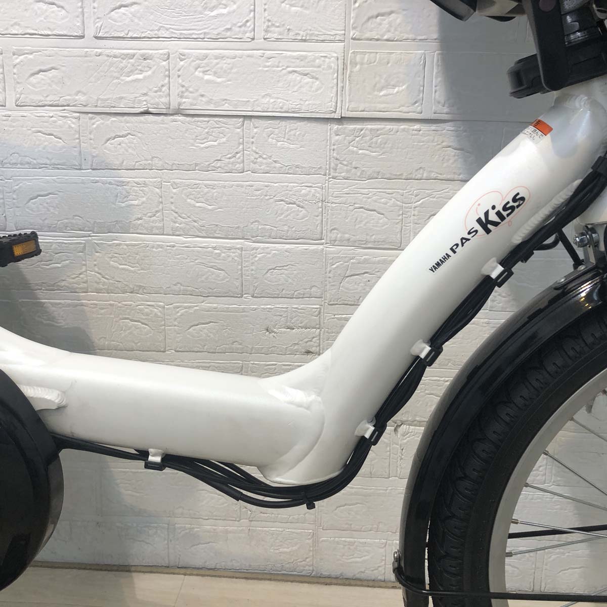 中古電動自転車 ヤマハ PAS キッスミニ ホワイト 20インチ YG054