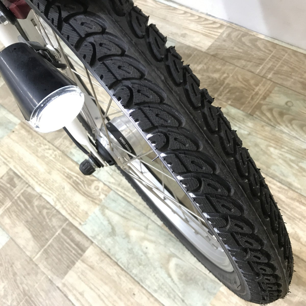 パナソニック ギュットミニDX ホワイト 20インチ KJ123 【中古車】