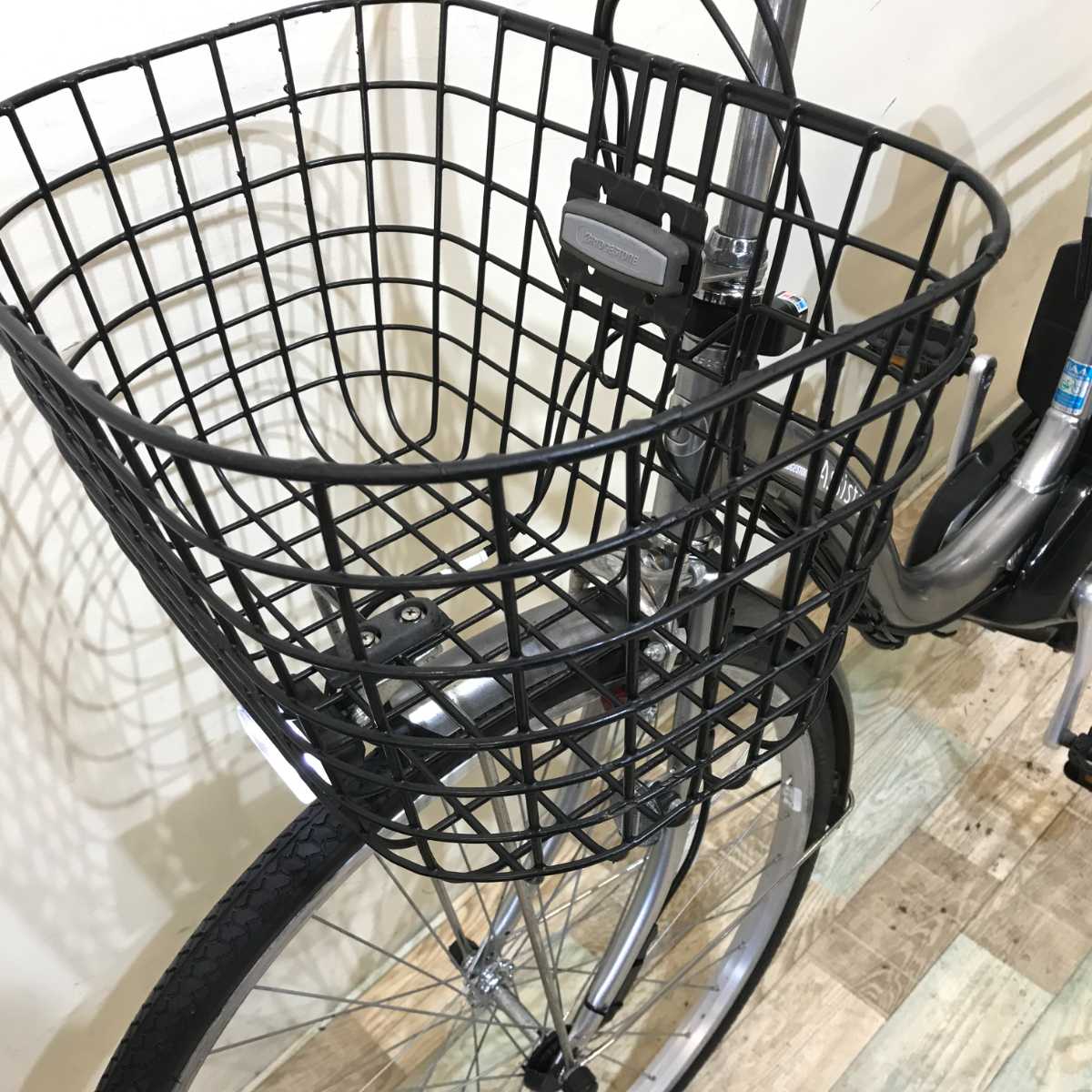 ブリヂストン アシスタ ファイン シルバー 26インチ KR036 【中古車】
