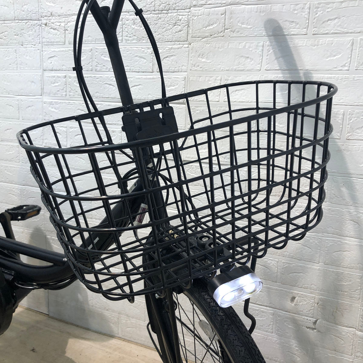 ブリヂストン アシスタファイン ミニ ブラック 前20×後18インチ YU047 【中古車】