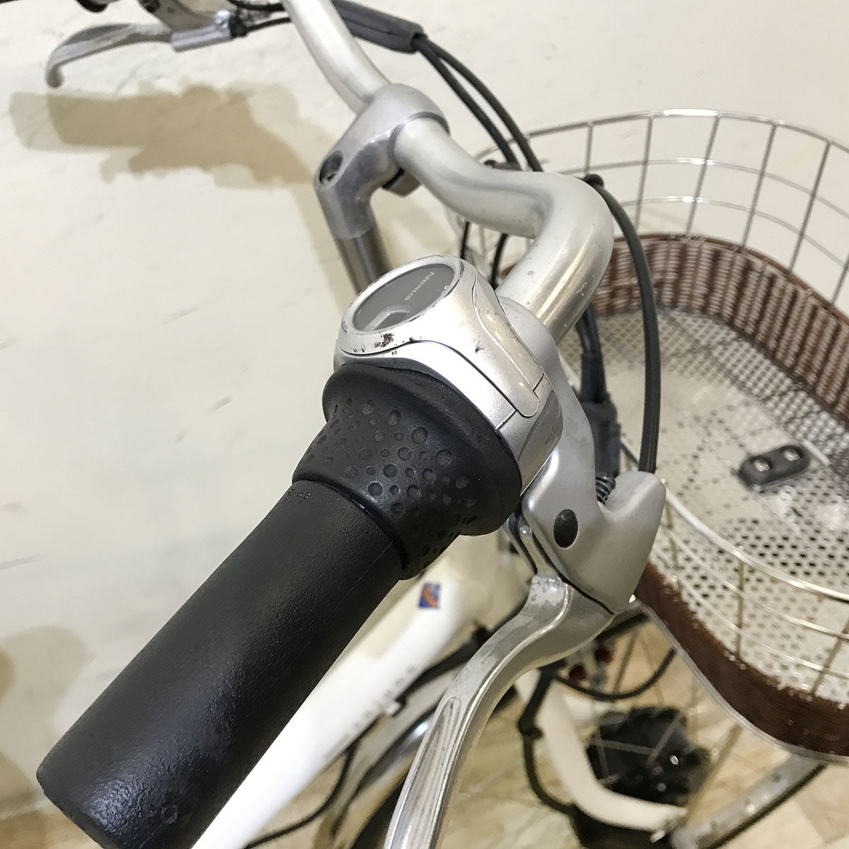 中古電動自転車 ブリヂストン カジュナ e ホワイト 26インチ KF056 