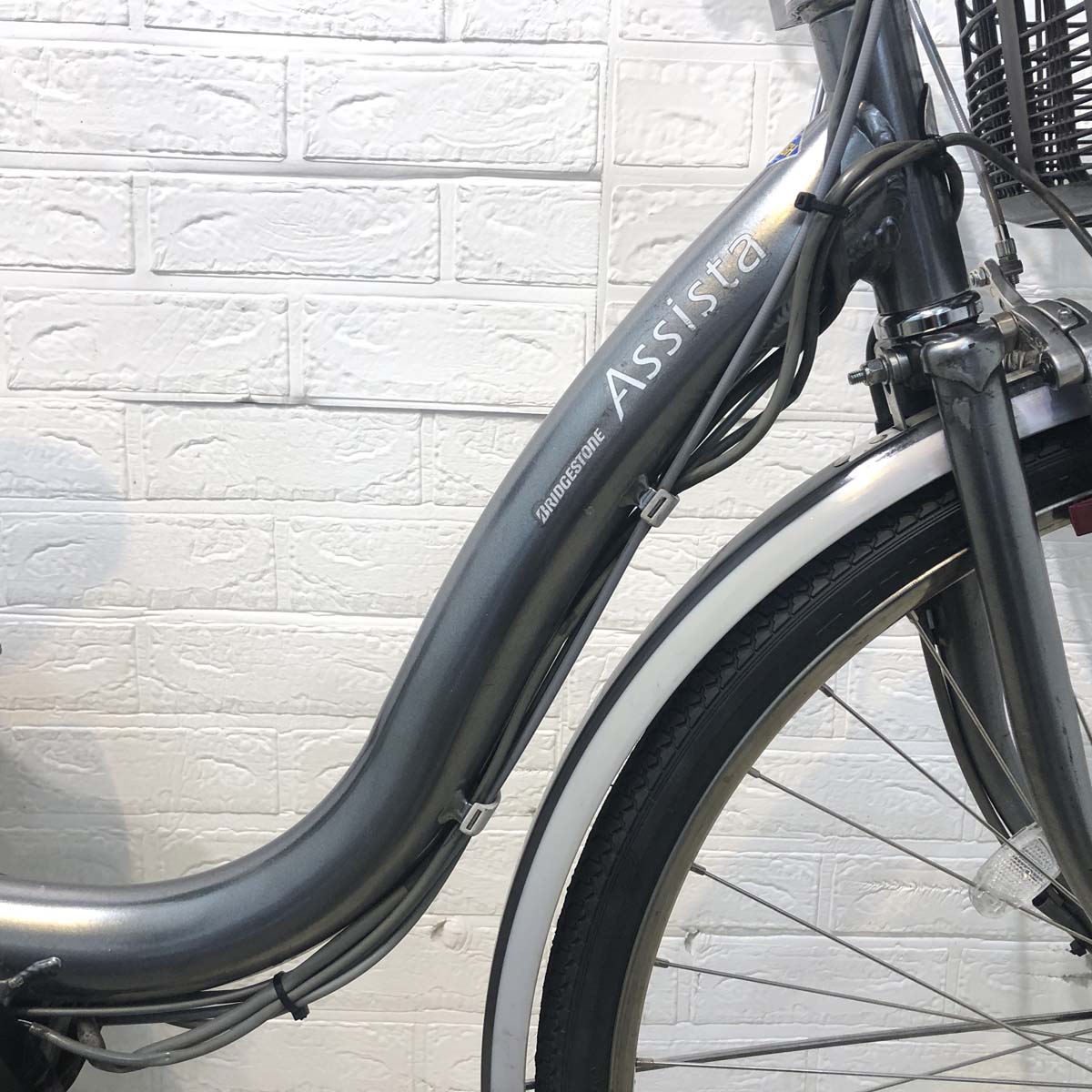 中古電動自転車 ブリヂストン アシスタDX シルバー 26インチ YG060