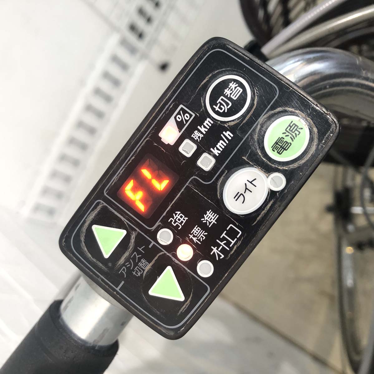 中古電動自転車 ブリヂストン アシスタDX シルバー 26インチ YG060