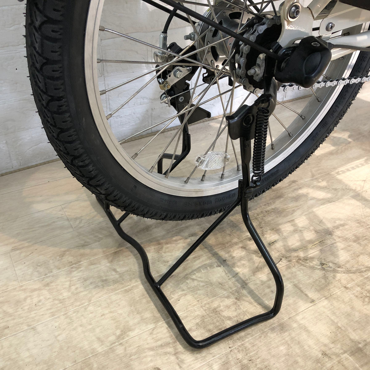 パナソニック ギュット ミニ DX ホワイト 20インチ YB018【中古車】