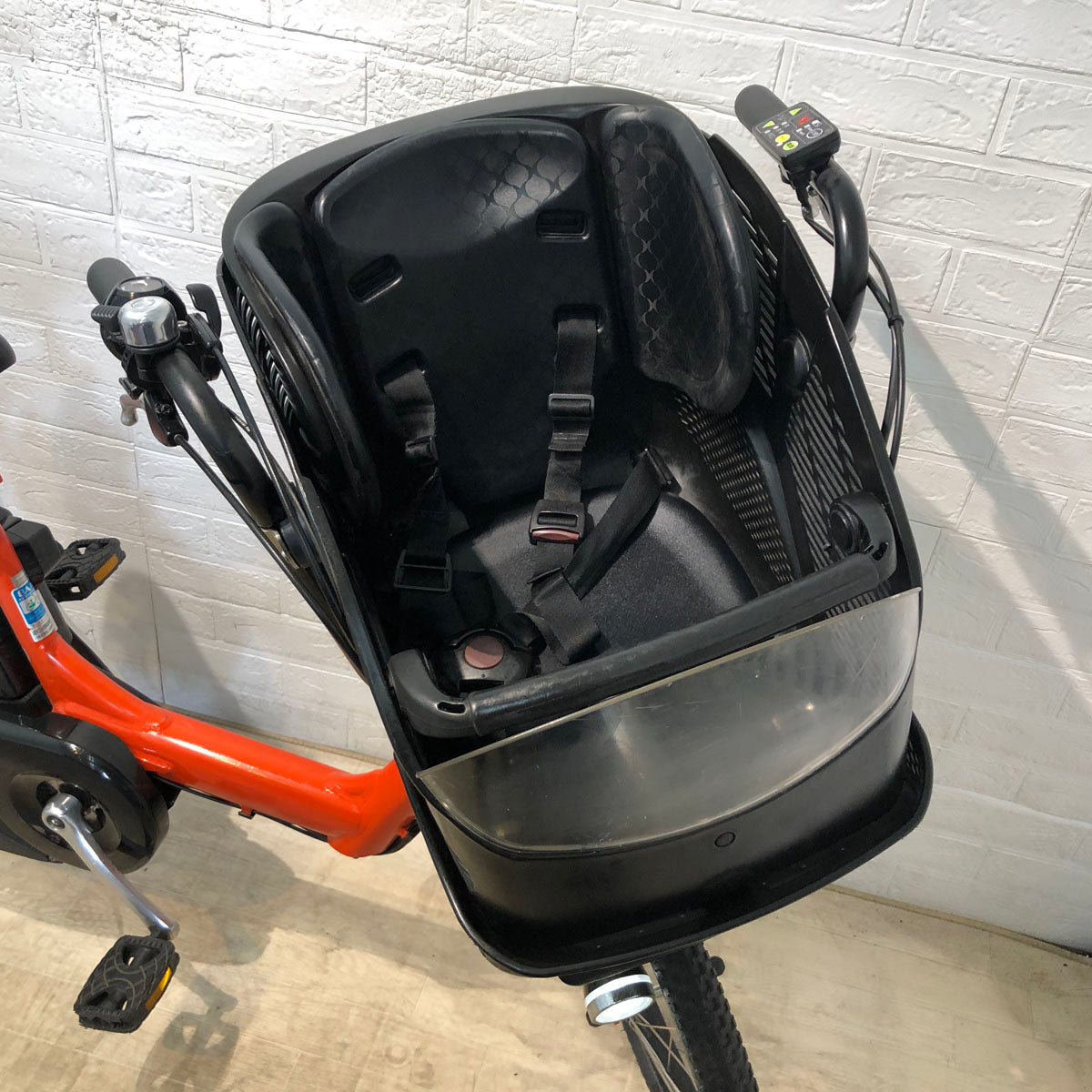 ブリヂストン アンジェリーノプティット e オレンジ 20インチ YB019【中古車】