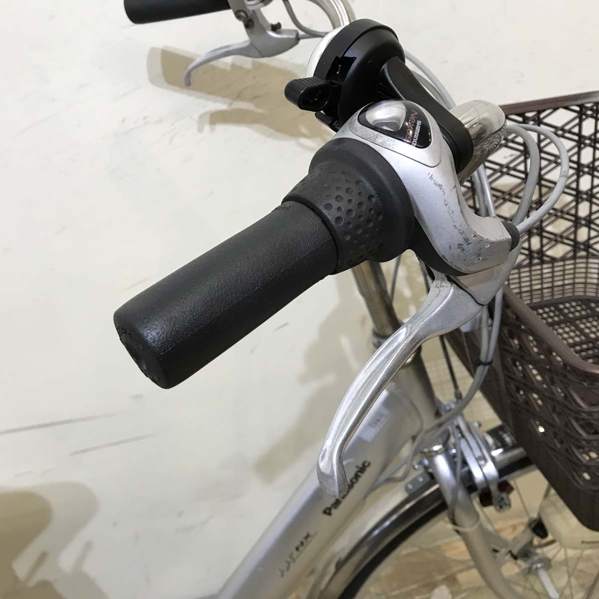 パナソニック ビビ NX シルバー 26インチ KV118 【中古車】