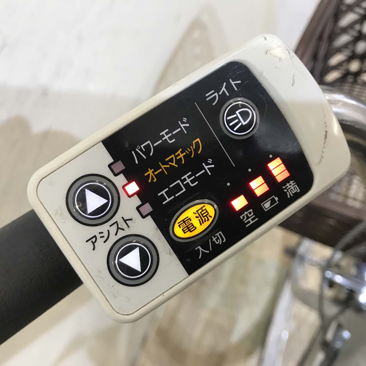 パナソニック ビビ NX シルバー 26インチ KV118 【中古車】