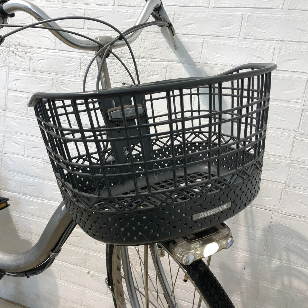 中古電動自転車 ブリヂストン アシスタ DX シルバー 26インチ YB022