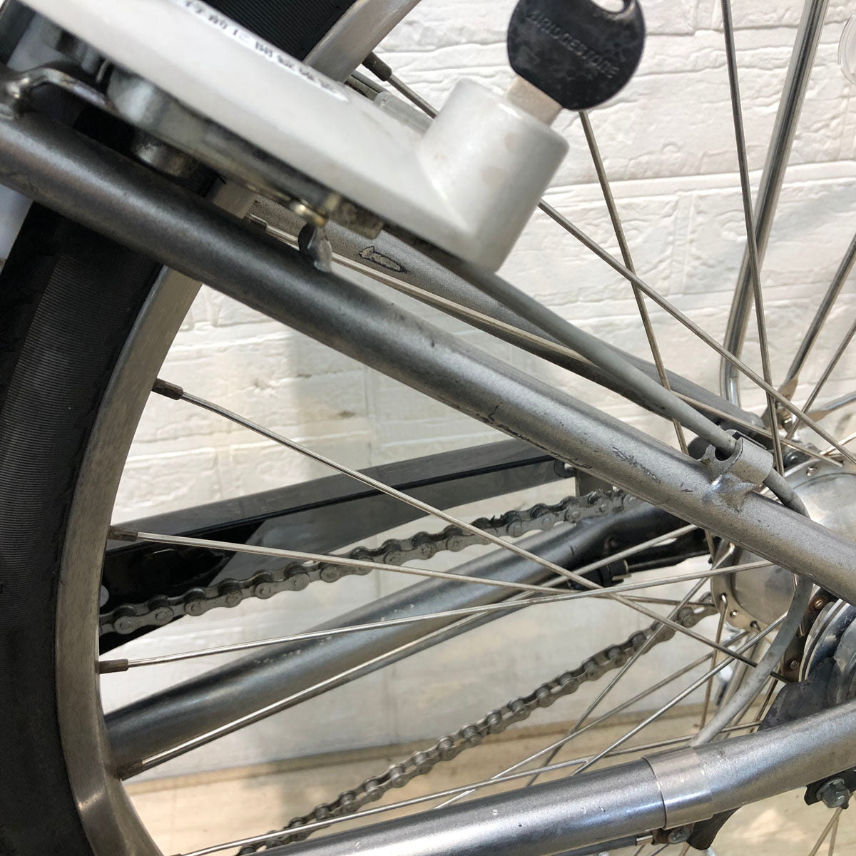 中古電動自転車 ブリヂストン アシスタ DX シルバー 26インチ YB022