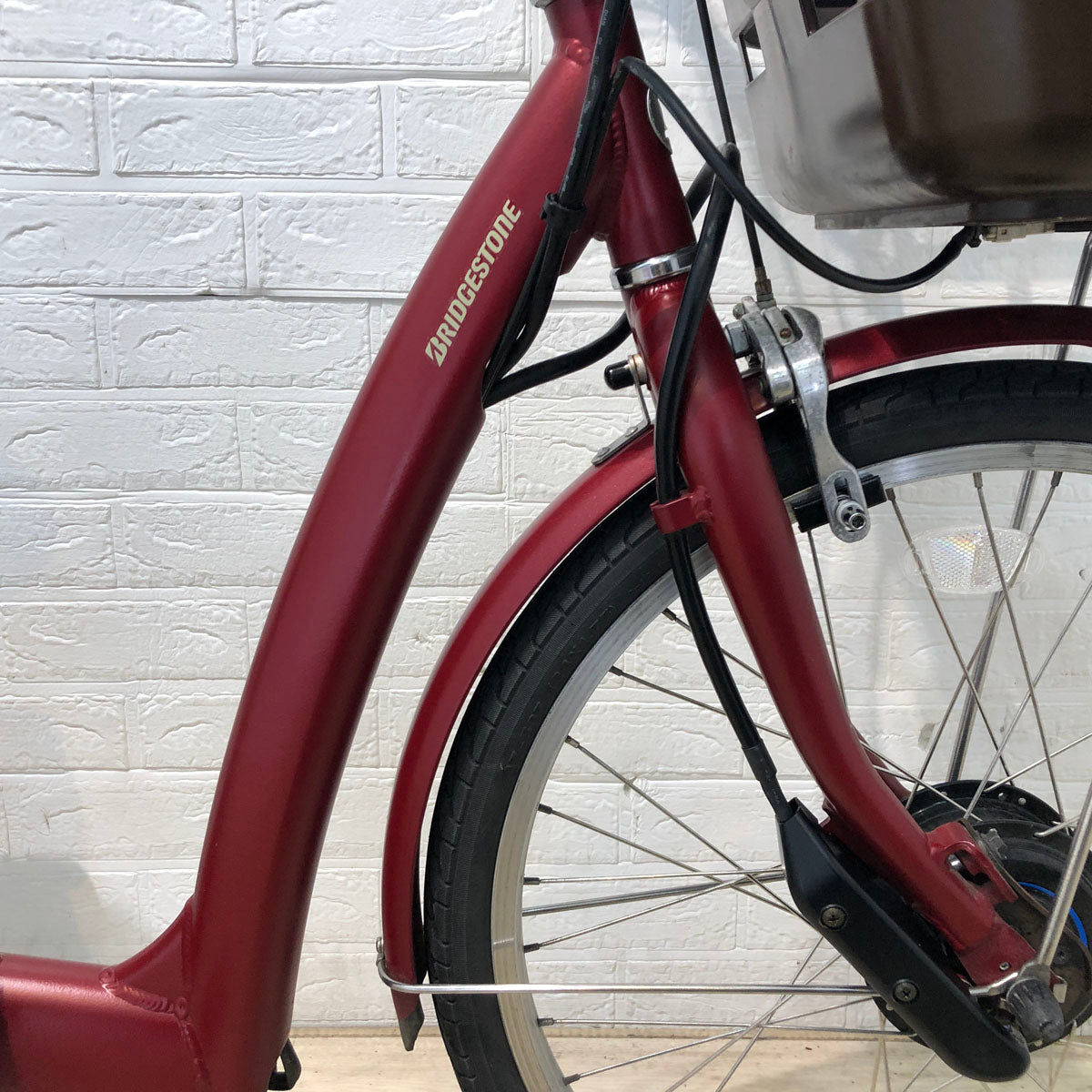 ブリヂストン フロンティア ラクット レッド 24インチ YB024 【中古車】