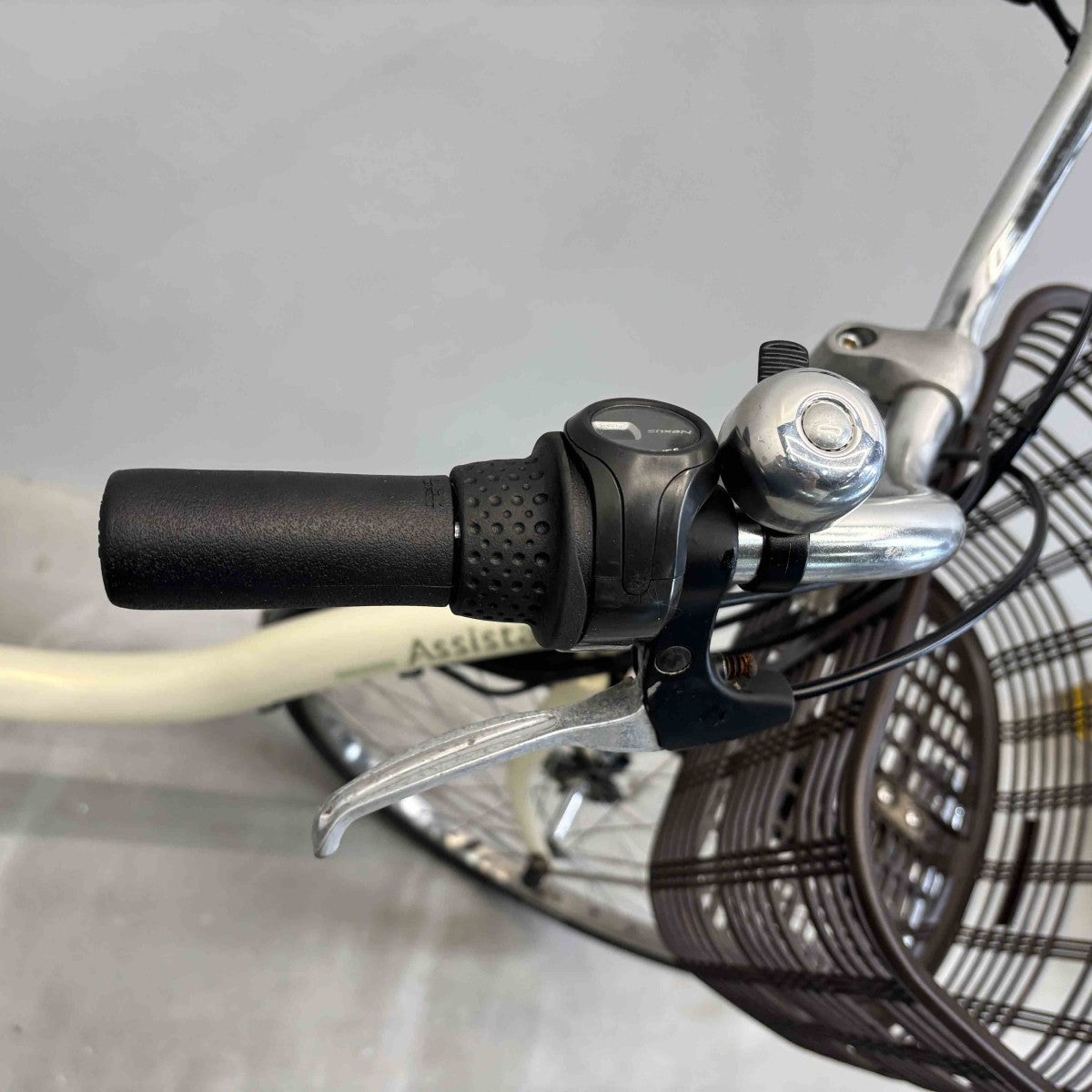 中古電動自転車 ブリヂストン アシスタロイヤル ベージュ 24インチ YJ089