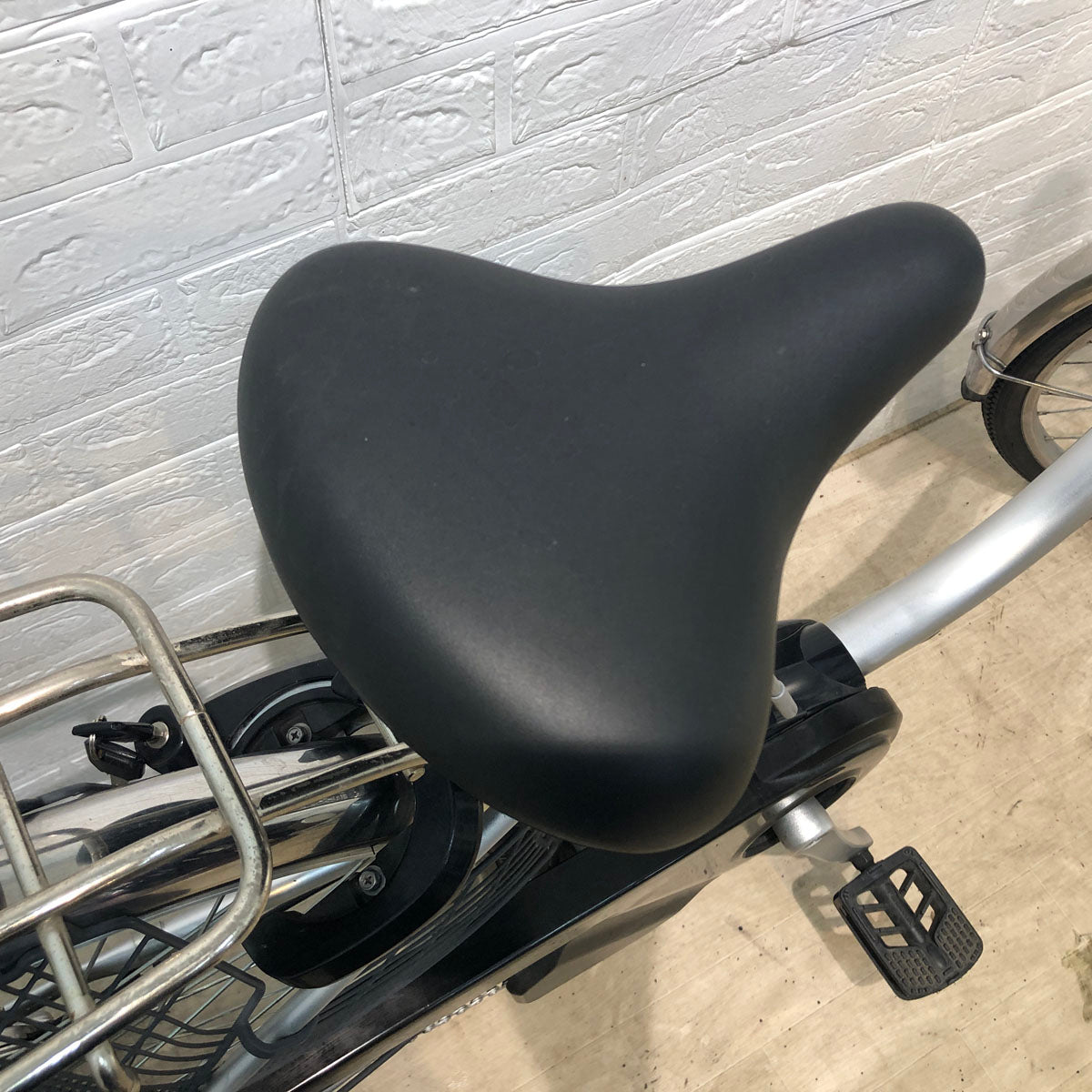 パナソニック ビビ SX シルバー 26インチ SR389Y 【中古車】