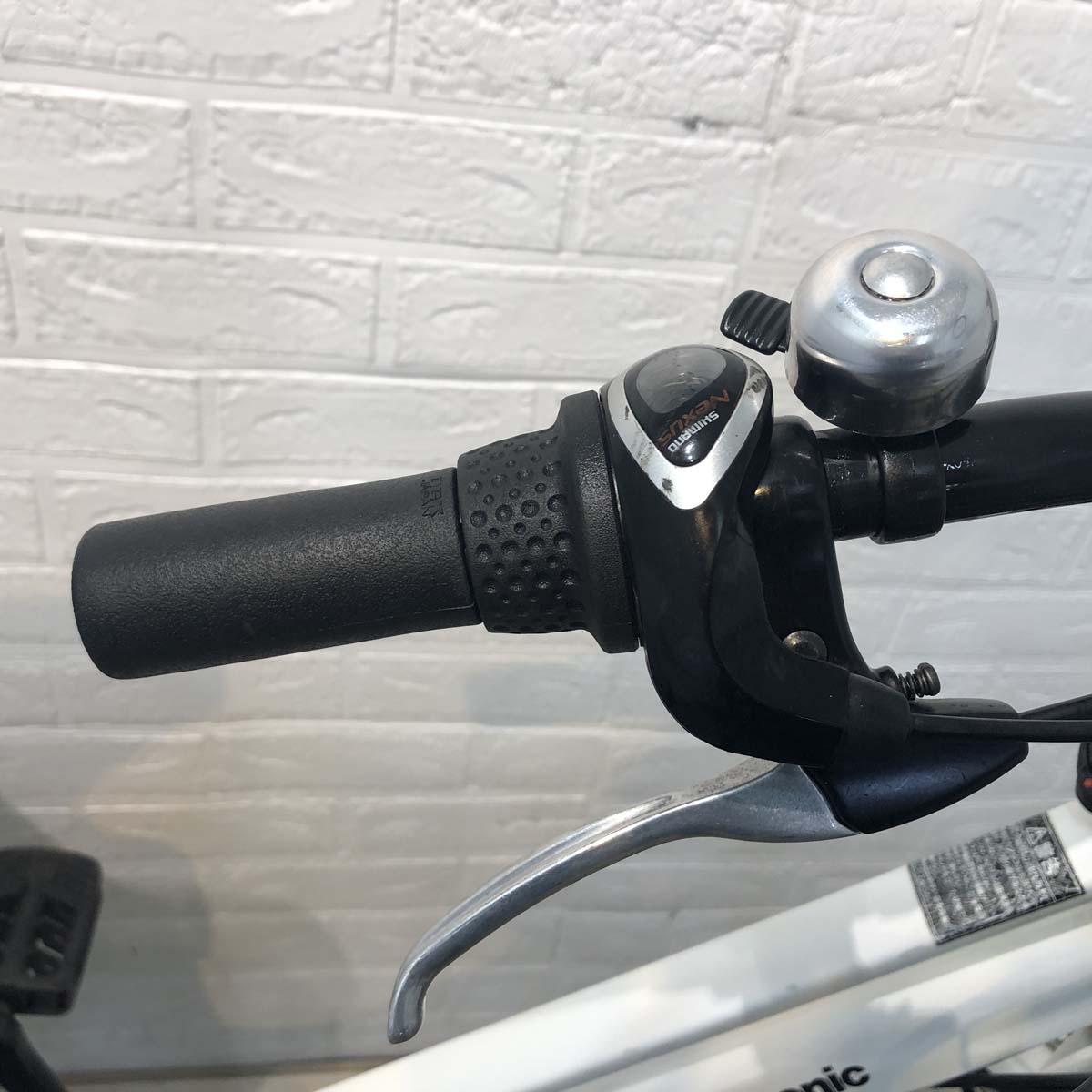 パナソニック ティモS ホワイト 26インチ YG069 【中古車】