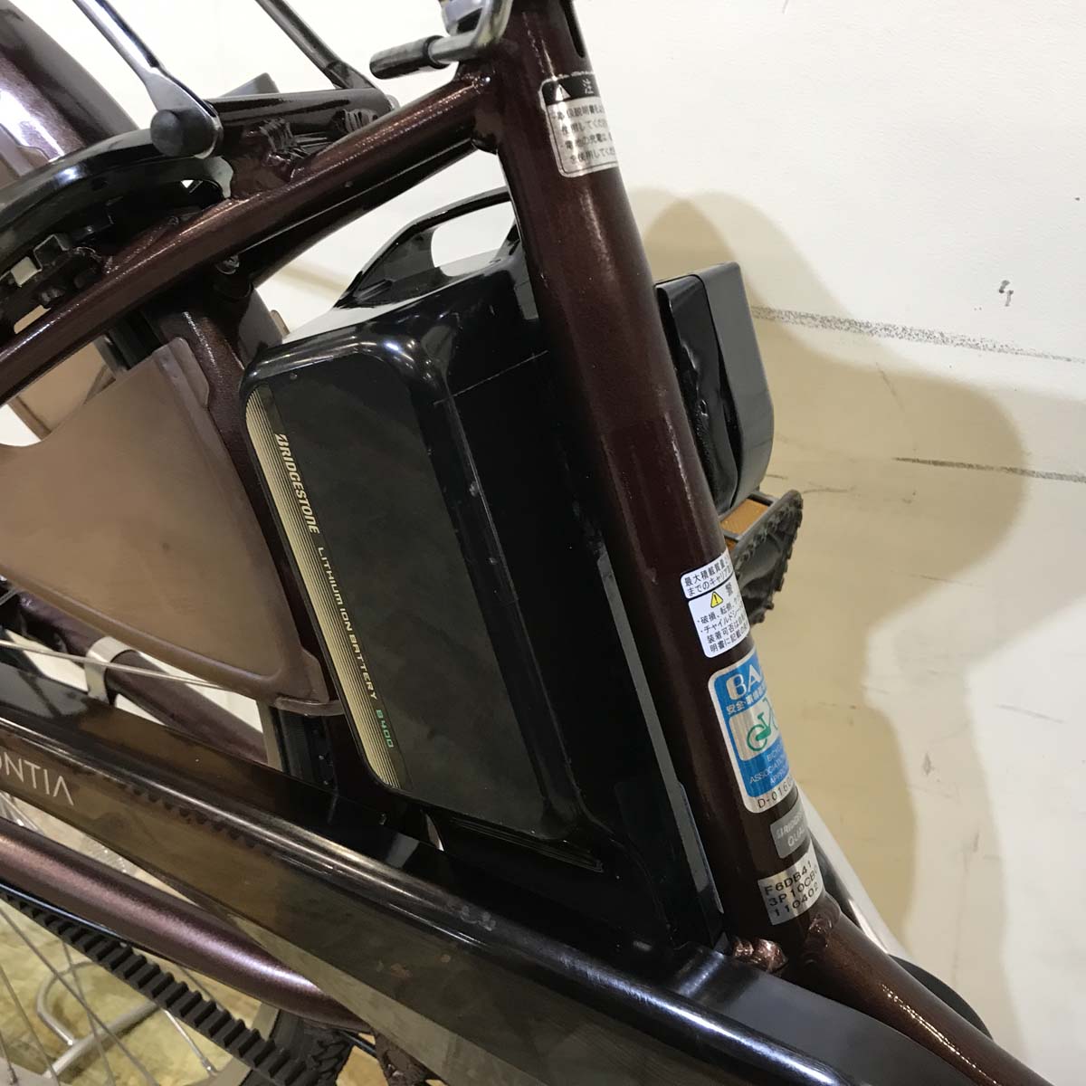 ブリヂストン フロンティア DX ブラウン 26インチ KF066 【中古車】