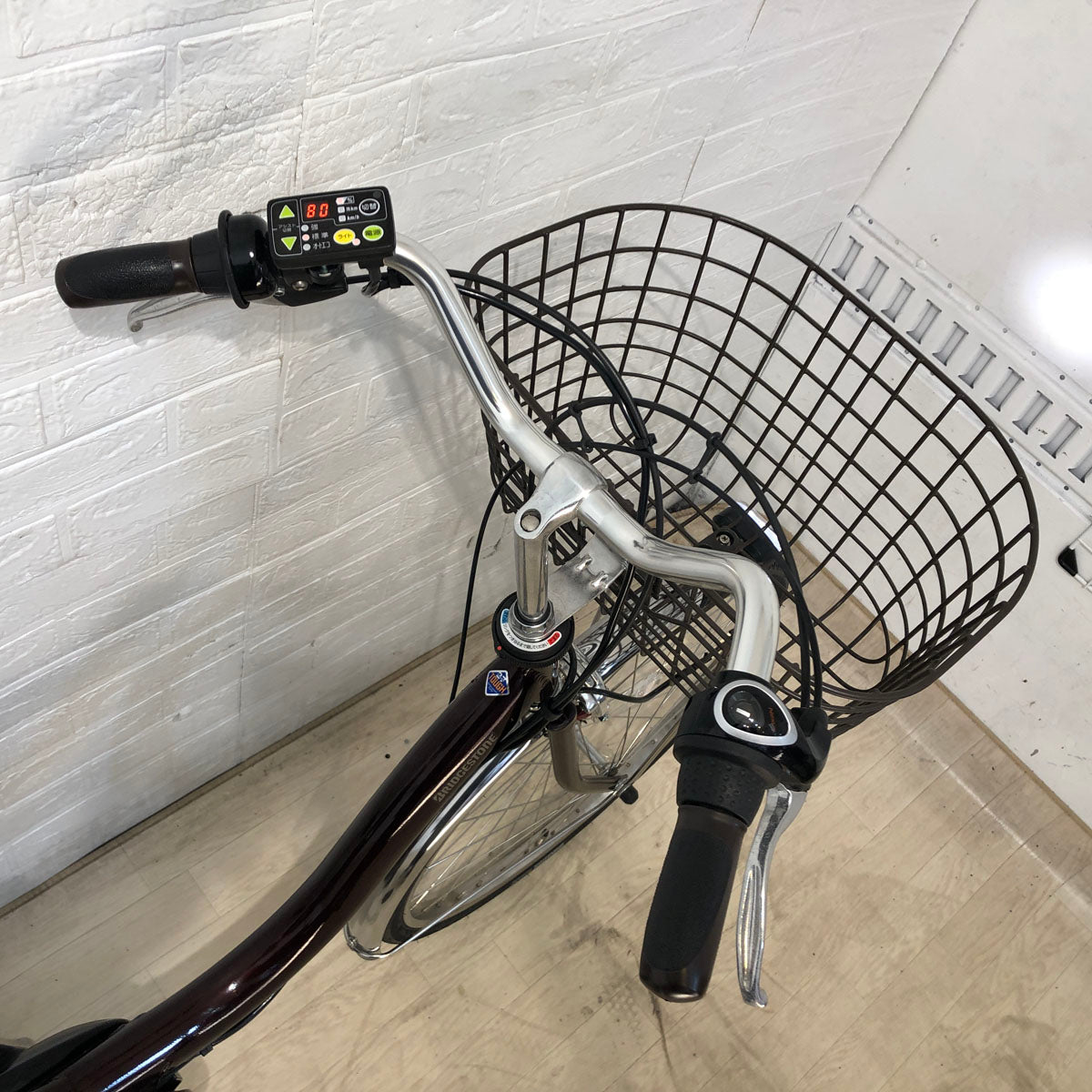 ブリヂストン アシスタ U DX ブラウン 24インチ SR408Y 【中古車】