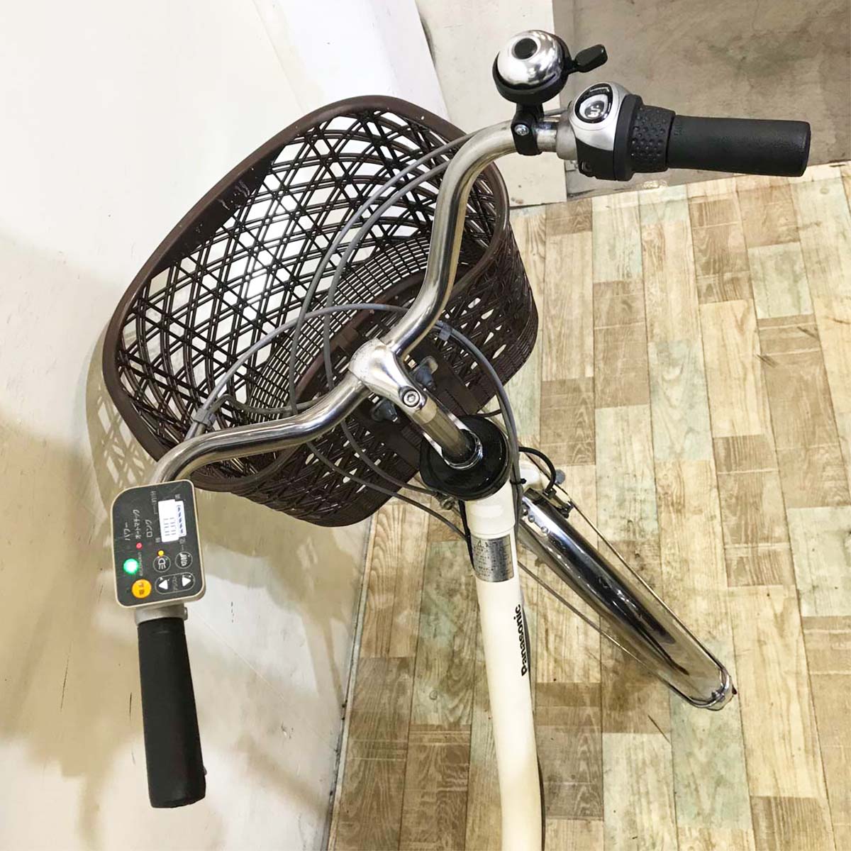 中古電動自転車 パナソニック ビビ DX ホワイト 26インチ KA042