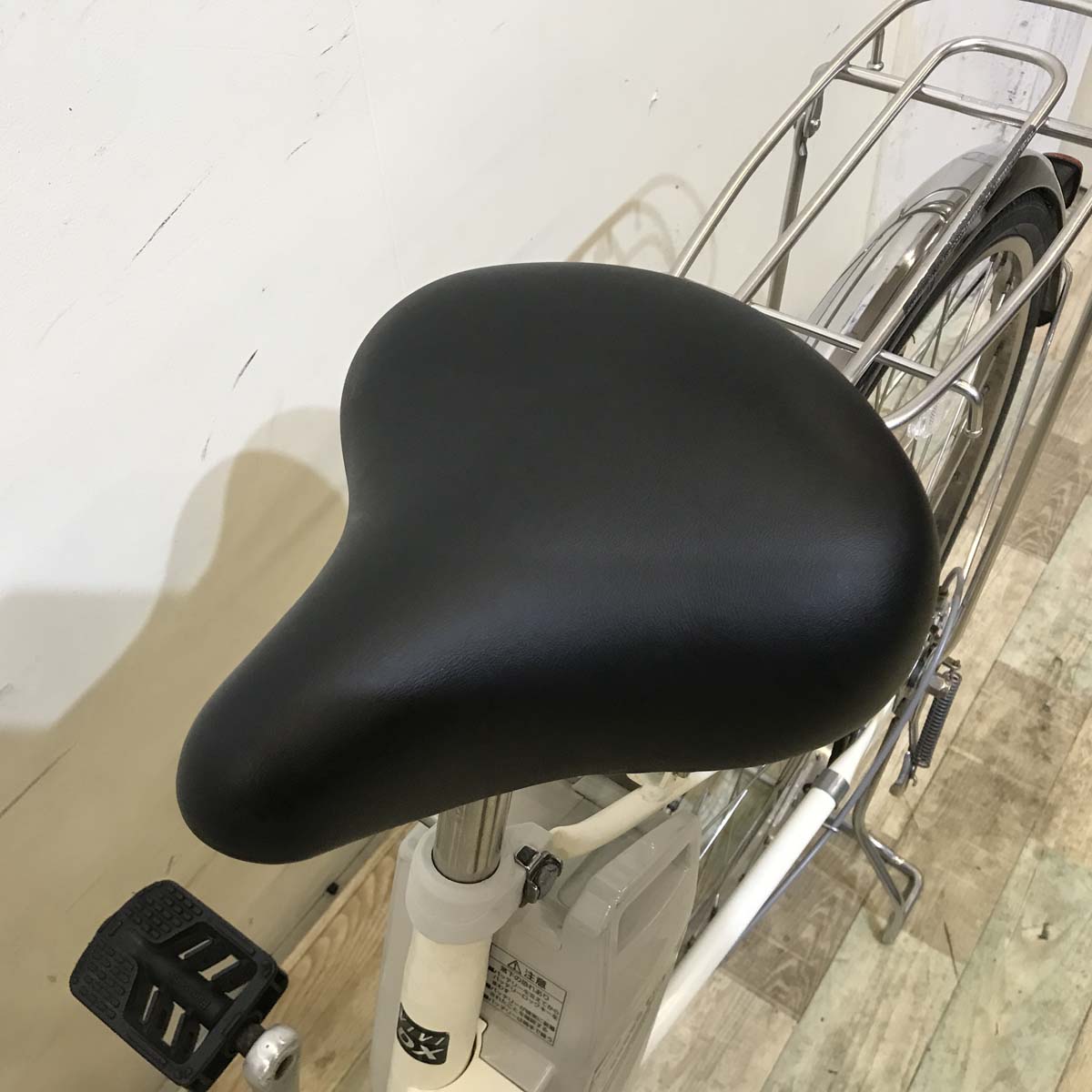 中古電動自転車 パナソニック ビビ DX ホワイト 26インチ KA042