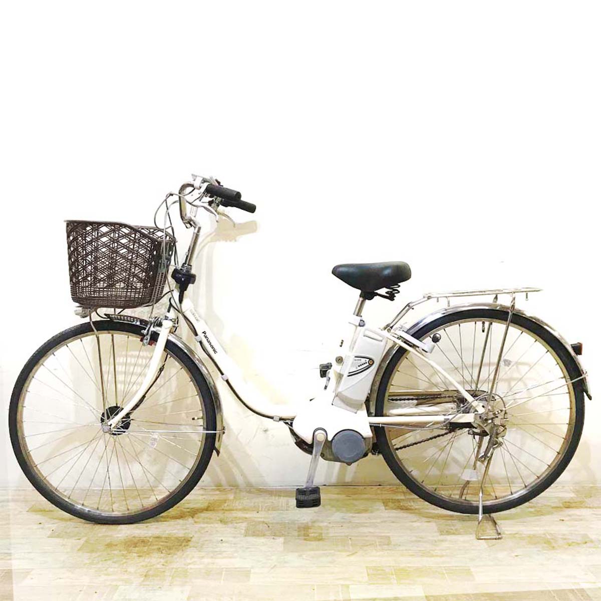中古電動自転車 パナソニック ビビ DX ホワイト 26インチ KA042