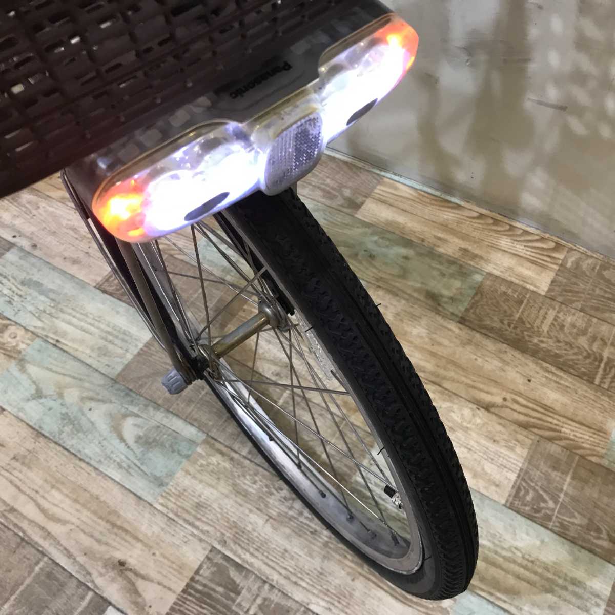 パナソニック ビビ 20 ネイビー 20インチ KR055【中古車】