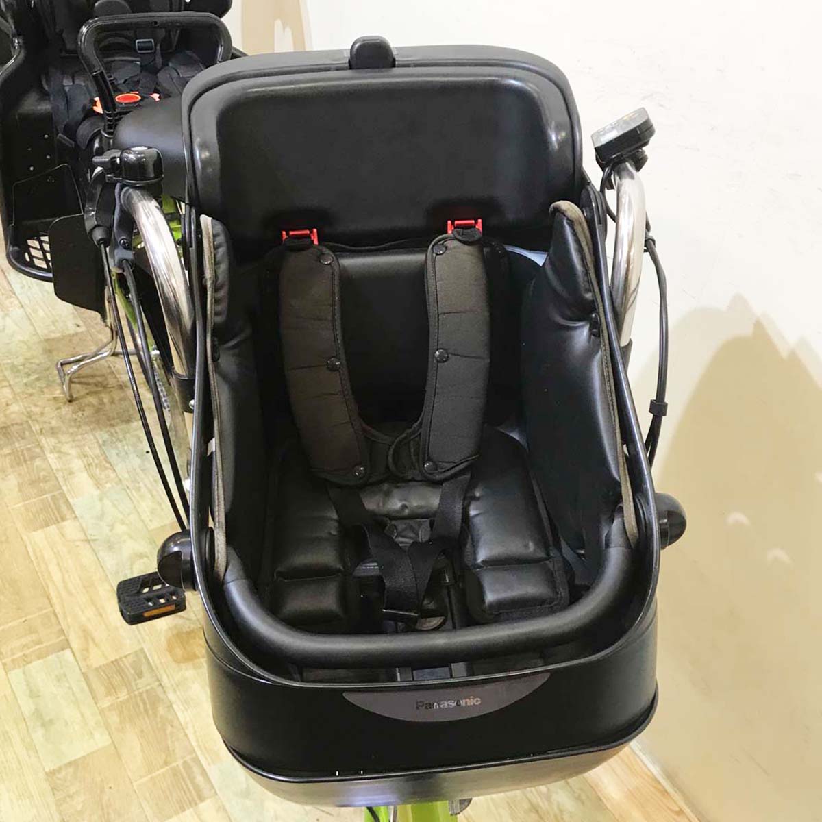 パナソニック ギュット ミニ DX グリーン 20インチ KA046【中古車】