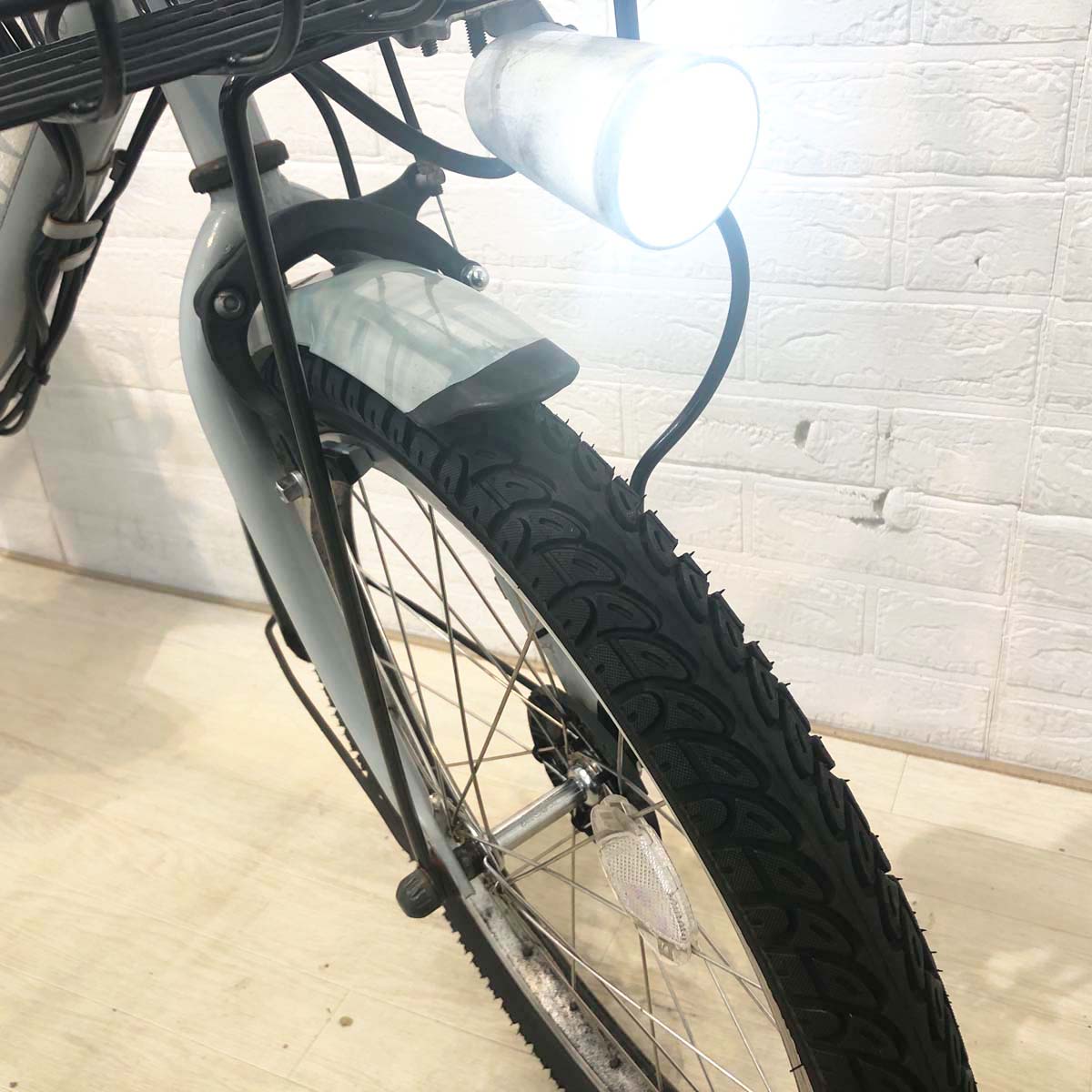 中古電動自転車 ブリヂストン ビッケ2e グレー 20インチ YG076