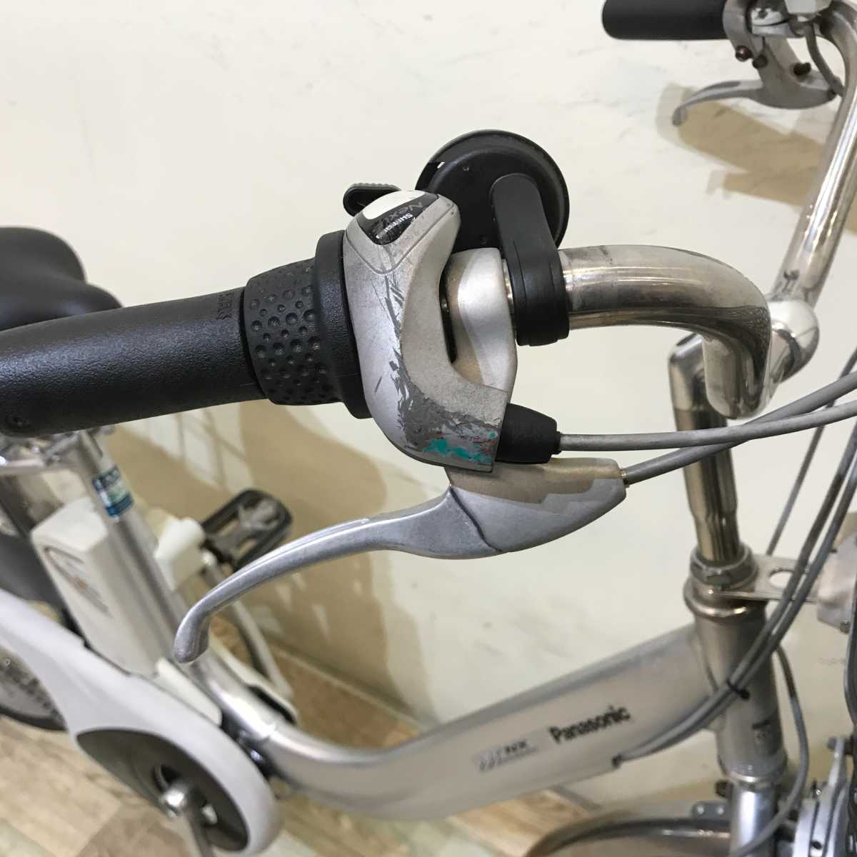 パナソニック ビビ NX シルバー 26インチ KR061 【中古車】