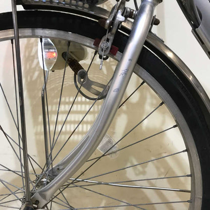 パナソニック ビビ NX シルバー 26インチ KR061 【中古車】