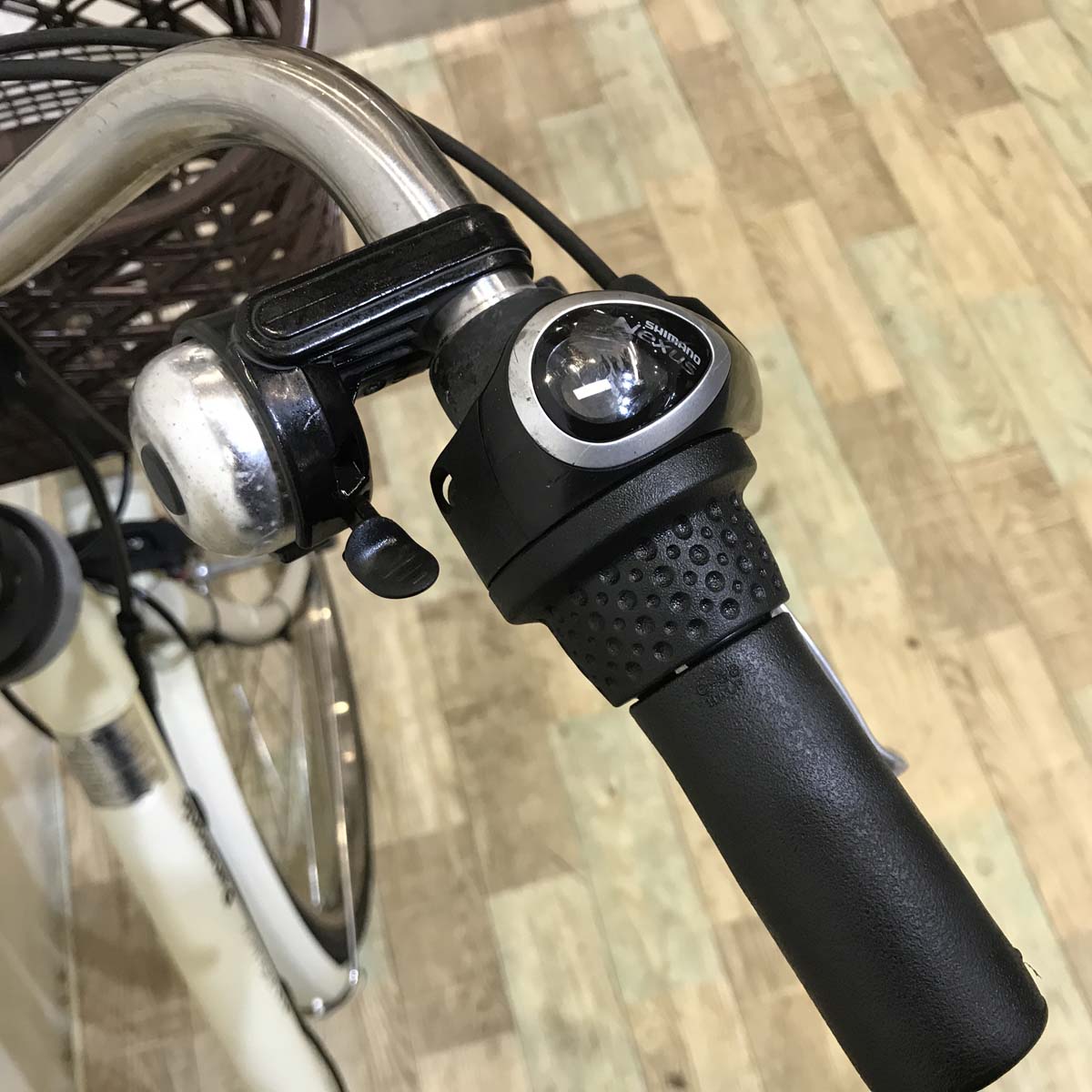 中古電動自転車  パナソニック ビビ スタイル DX アイボリーホワイト 26インチ KA052