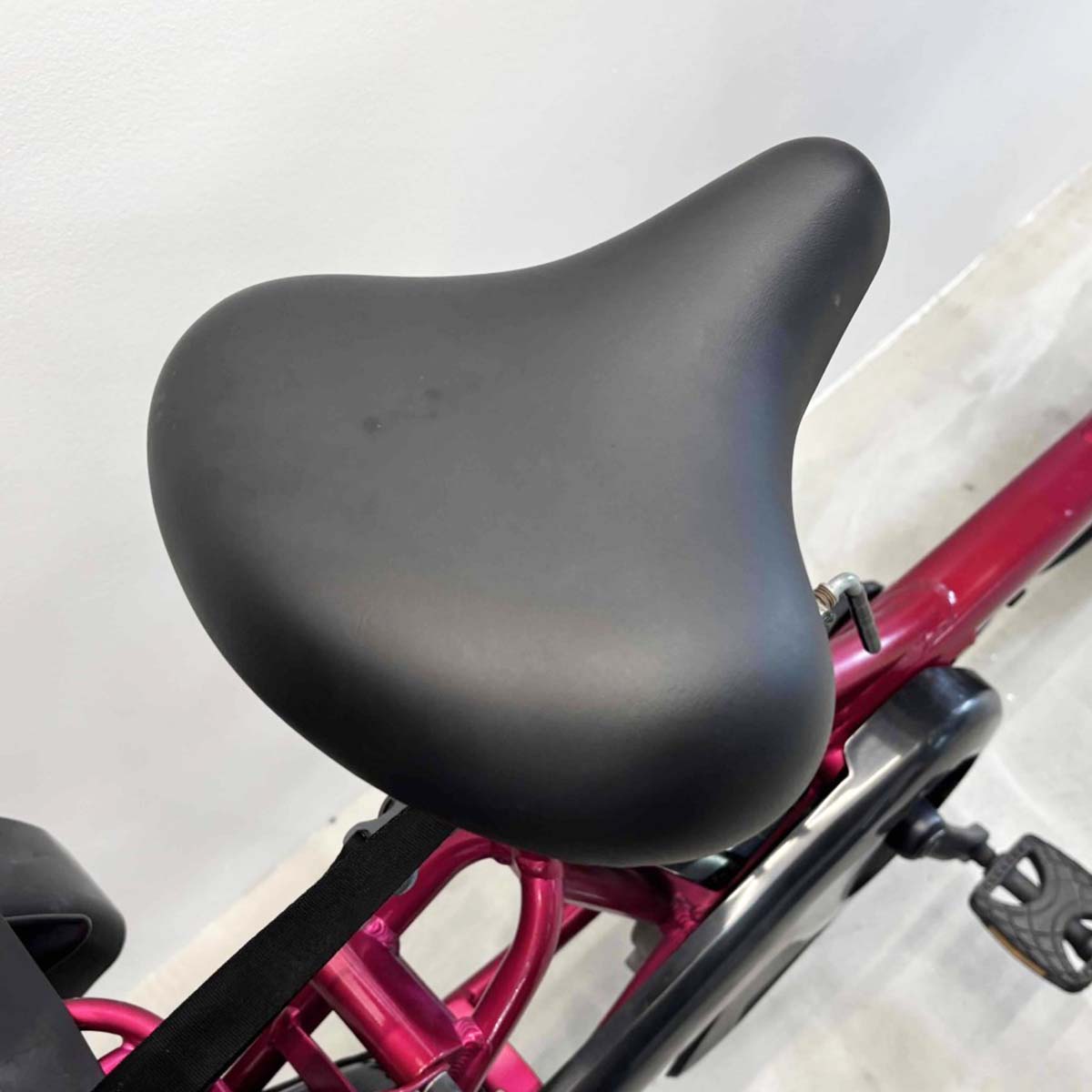 中古電動自転車 ヤマハ PAS キッスミニ ピンク 20インチ YJ105