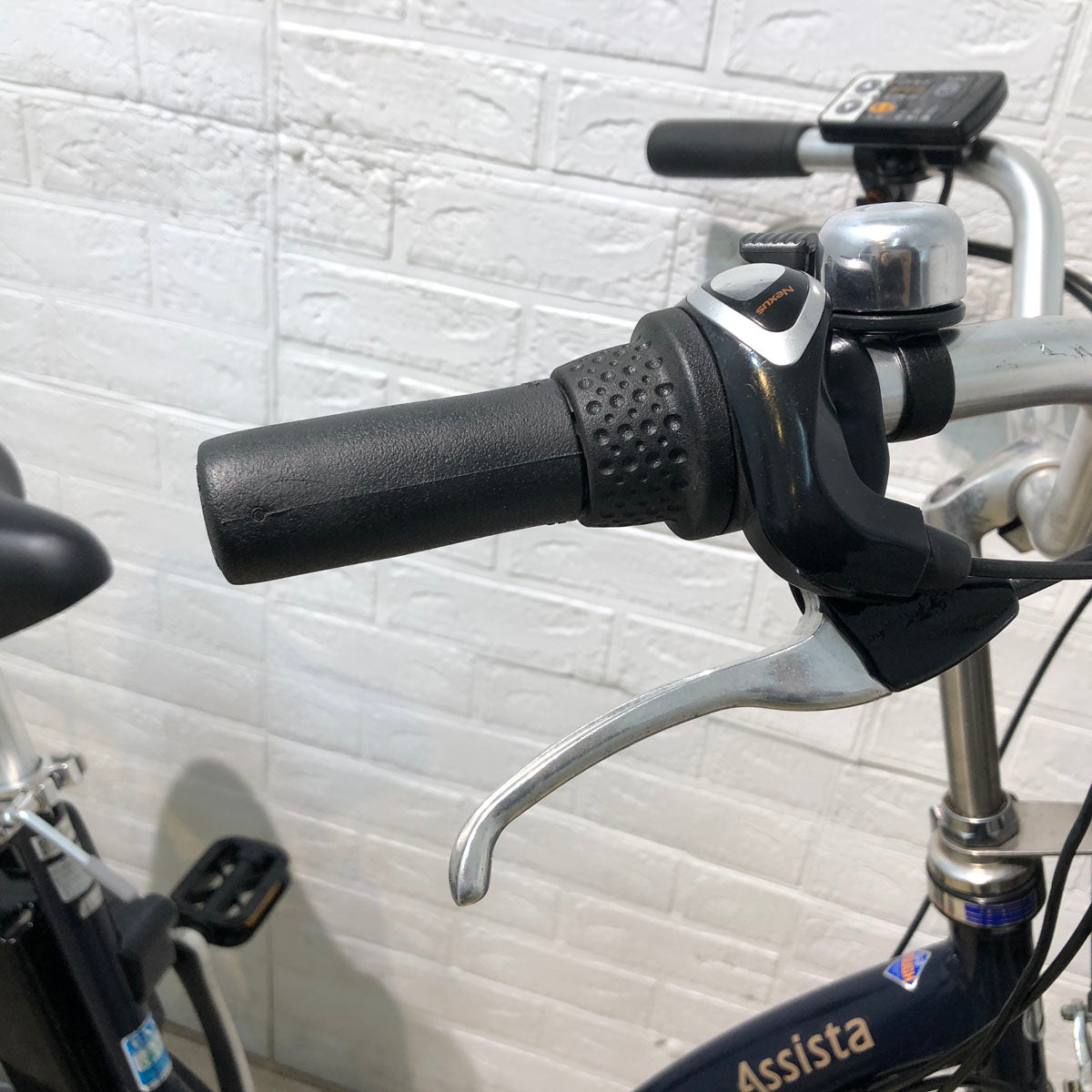 中古電動自転車 ブリヂストン アシスタ ベーシック ネイビー 26インチ YB040