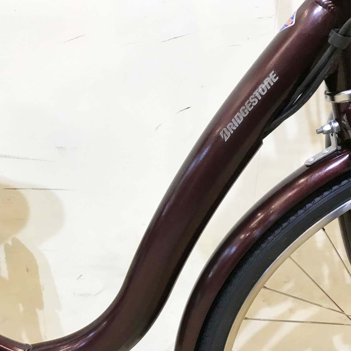 ブリヂストン フロンティア ブラウン 26インチ KV140 【中古車】