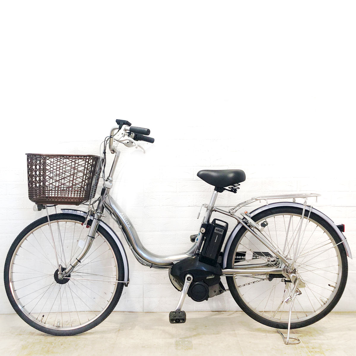 ブリヂストン アシスタ DX シルバー 24インチ YB048 【中古車】