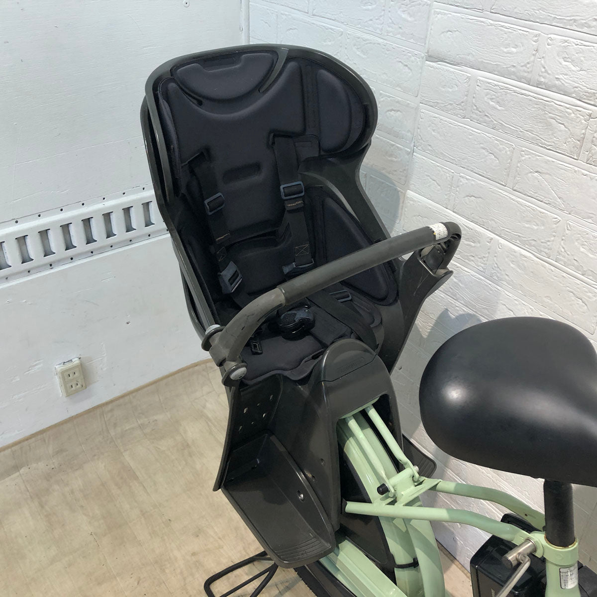 ブリヂストン bikke MOB e ビッケ モブ イー グリーン 20インチ YU077  【中古車】
