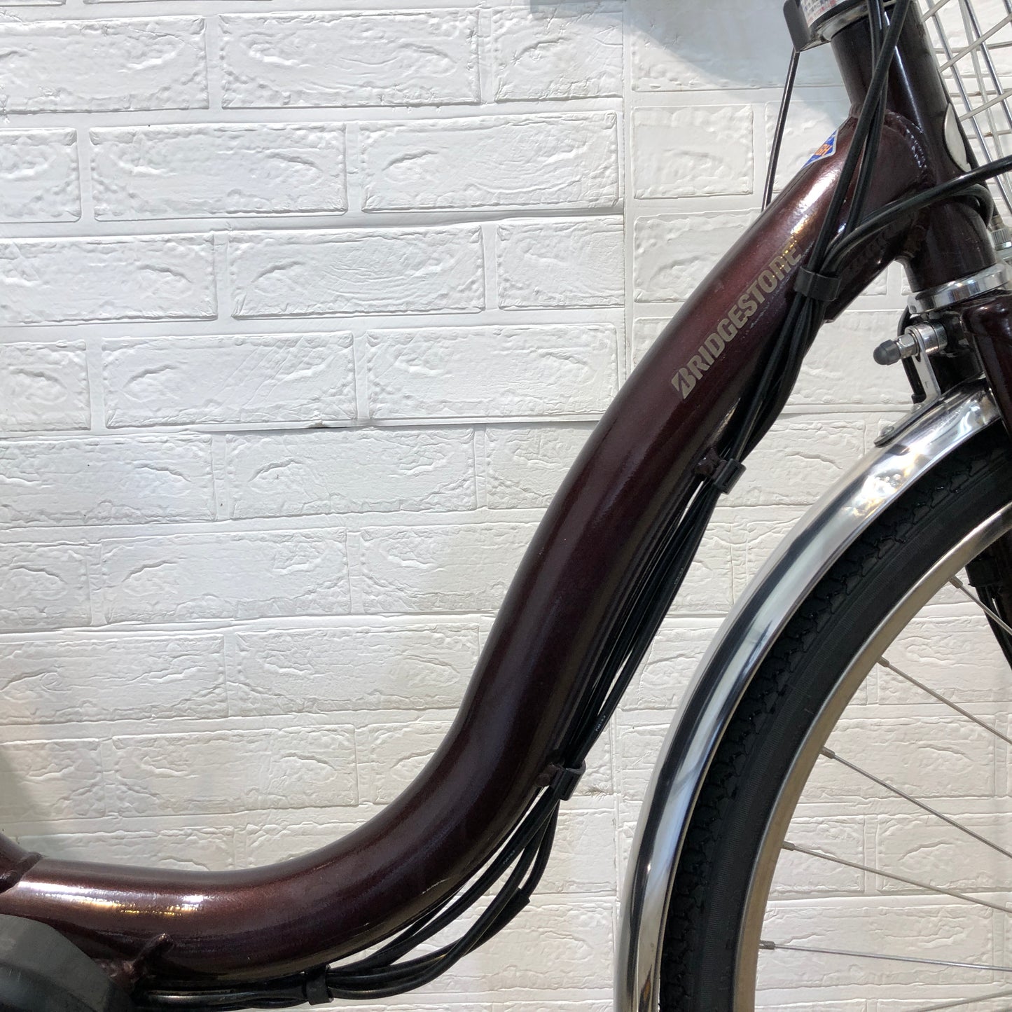 ブリヂストン アシスタ U DX ブラウン 26インチ YP069 【中古車】