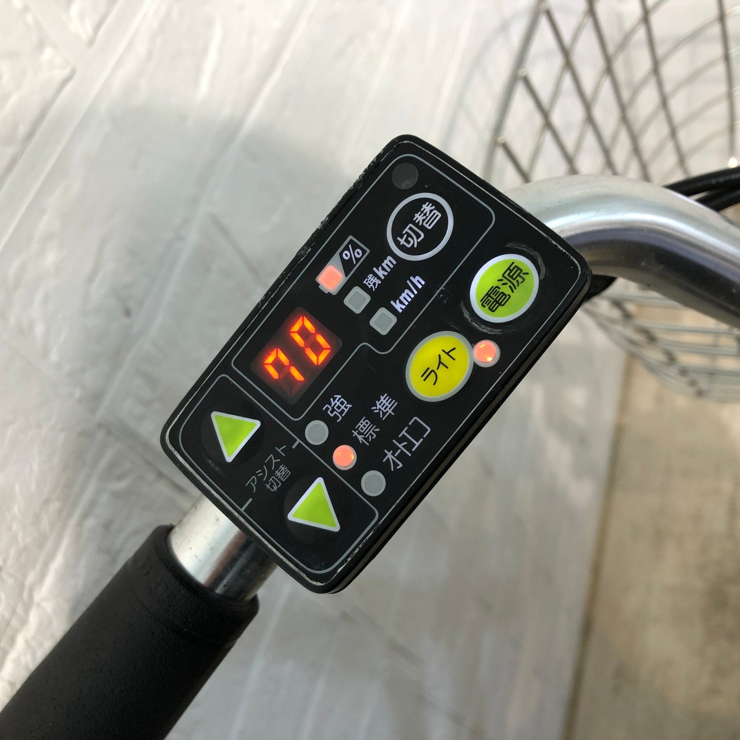 ブリヂストン アシスタ U DX ブラウン 26インチ YP069 【中古車】