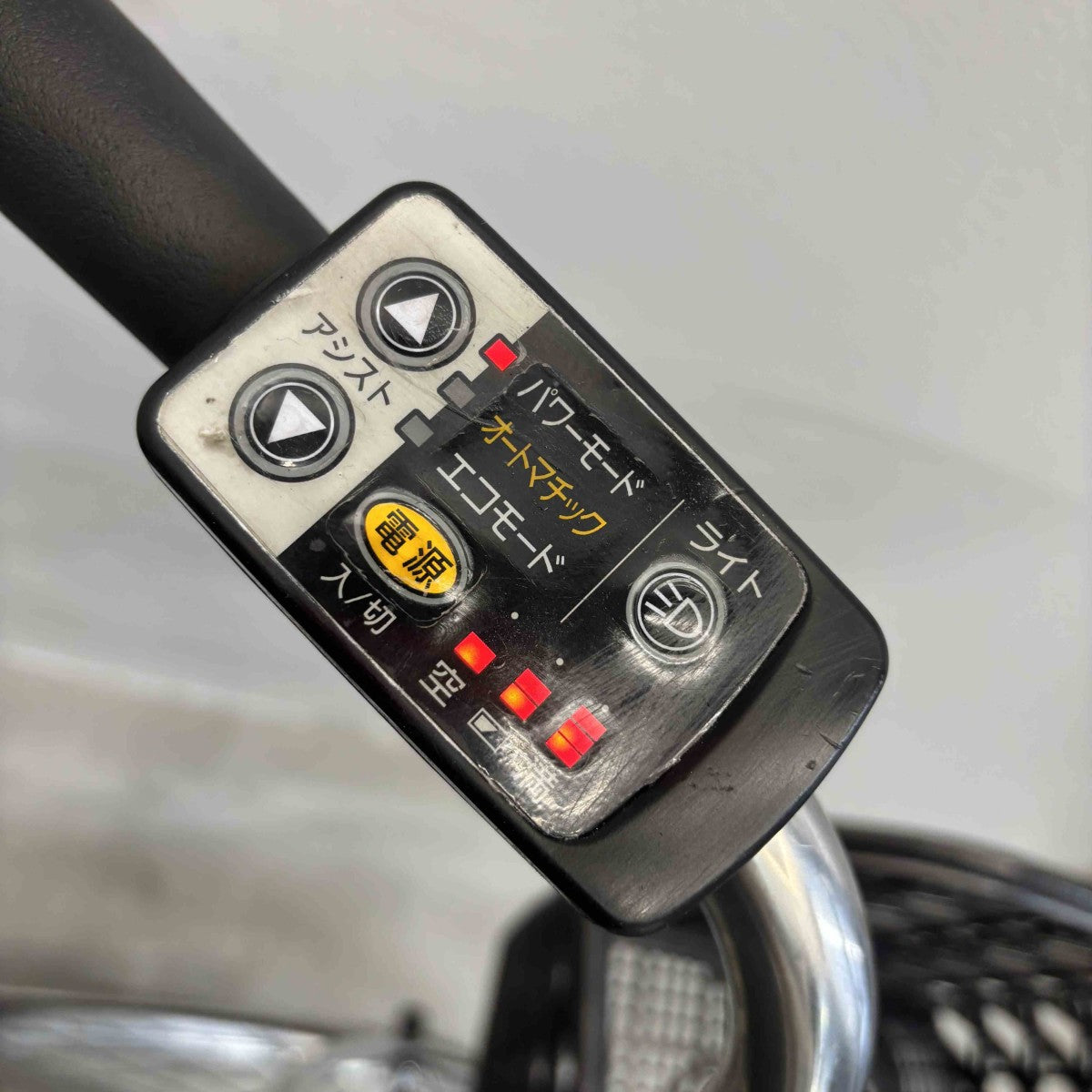 中古電動自転車 パナソニック ビビTX シルバー 26インチ YJ111