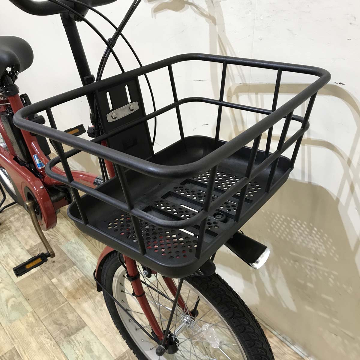 パナソニック グリッター レッド 20インチ KW006  【中古車】