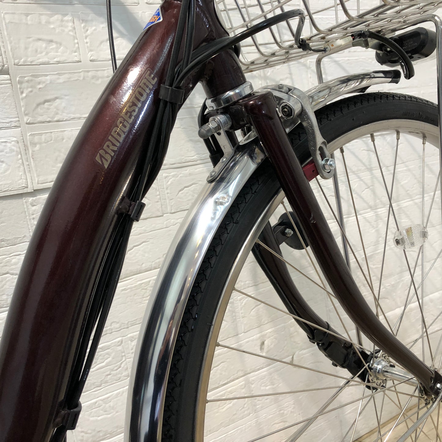 ブリヂストン アシスタ U DX ブラウン 26インチ YP069 【中古車】