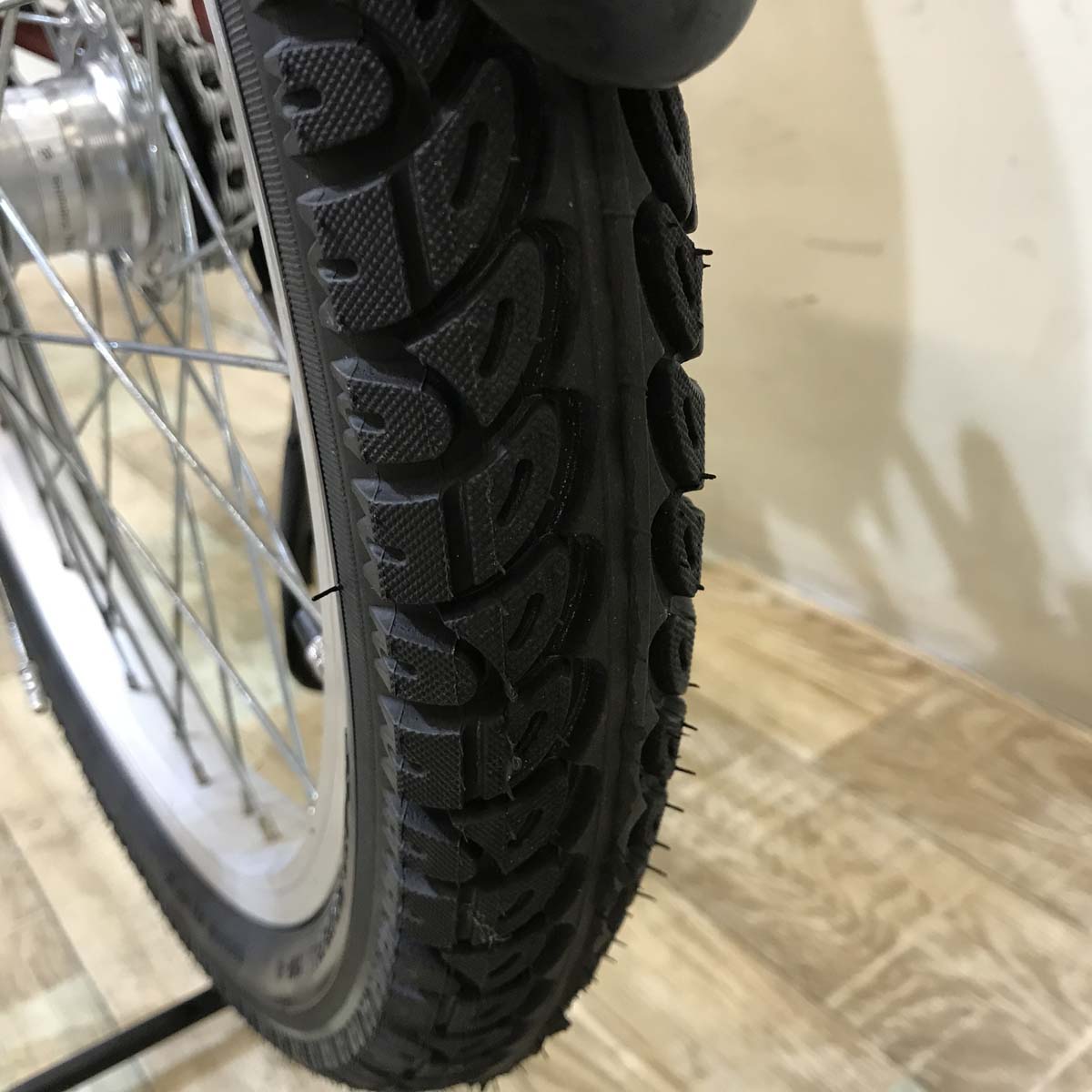 パナソニック グリッター レッド 20インチ KW006  【中古車】