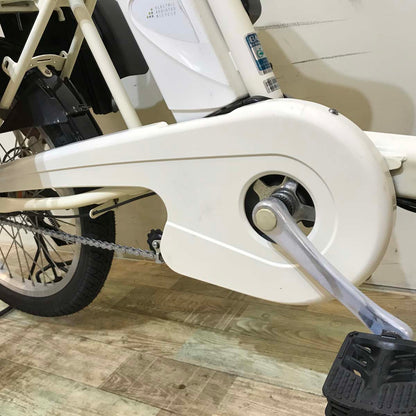 パナソニック ギュット ミニ ホワイト 20インチ KW007【中古車】
